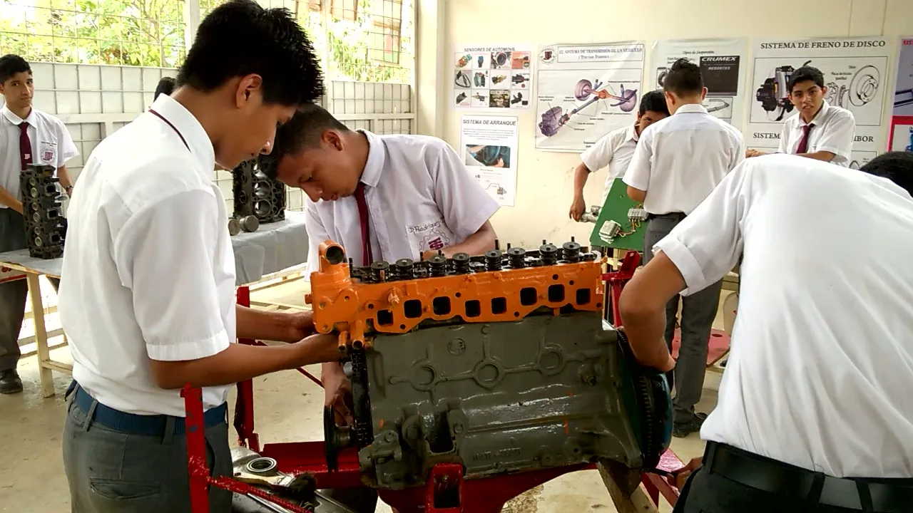 Mecánica Automotriz